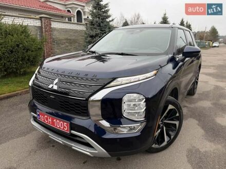 Синий Мицубиси Аутлендер, объемом двигателя 2.5 л и пробегом 80 тыс. км за 24800 $, фото 1 на Automoto.ua