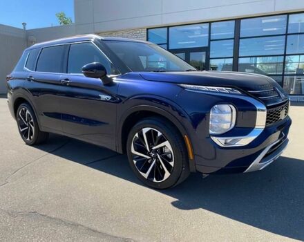 Синий Мицубиси Аутлендер, объемом двигателя 2.4 л и пробегом 12 тыс. км за 15900 $, фото 1 на Automoto.ua