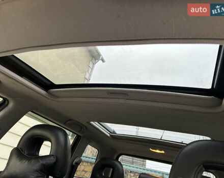 Зеленый Мицубиси Аутлендер, объемом двигателя 2.38 л и пробегом 250 тыс. км за 7200 $, фото 6 на Automoto.ua