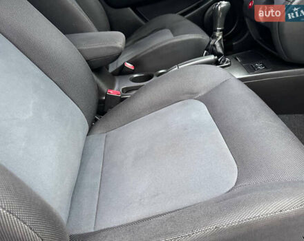 Зеленый Мицубиси Аутлендер, объемом двигателя 2 л и пробегом 194 тыс. км за 6350 $, фото 39 на Automoto.ua