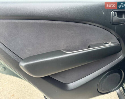 Зеленый Мицубиси Аутлендер, объемом двигателя 2 л и пробегом 194 тыс. км за 6350 $, фото 23 на Automoto.ua