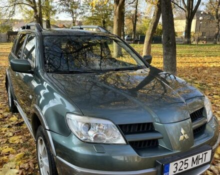 Міцубісі Аутлендер 2007 у Тульчине на Automoto.ua Зелений Міцубісі Аутлендер, об'ємом двигуна 2.4 л та пробігом 147 тис. км за 4550 $, фото 2 на Automoto.ua