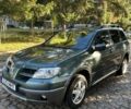 Мицубиси Аутлендер 2007 в Тульчине на Automoto.ua Зеленый Мицубиси Аутлендер, объемом двигателя 2.4 л и пробегом 150 тыс. км за 4600 $, фото 5 на Automoto.ua