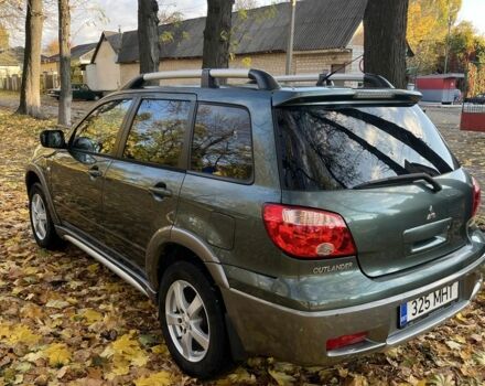 Міцубісі Аутлендер 2007 у Тульчине на Automoto.ua Зелений Міцубісі Аутлендер, об'ємом двигуна 2.4 л та пробігом 147 тис. км за 4550 $, фото 6 на Automoto.ua