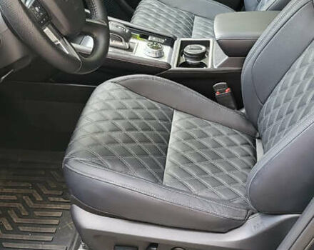 Зелений Міцубісі Аутлендер, об'ємом двигуна 2.5 л та пробігом 10 тис. км за 39000 $, фото 24 на Automoto.ua