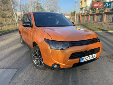 Мицубиси Аутлендер 2013 в Белой Церкве на Automoto.ua Оранжевый Мицубиси Аутлендер, объемом двигателя 2.4 л и пробегом 215 тыс. км за 12900 $, фото 1 на Automoto.ua