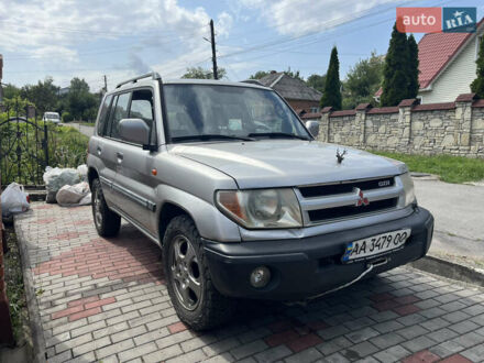 Мицубиси Паджеро Пинин 2003 в Киеве на Automoto.ua Серый Мицубиси Паджеро Пинин, объемом двигателя 2 л и пробегом 260 тыс. км за 4000 $, фото 1 на Automoto.ua