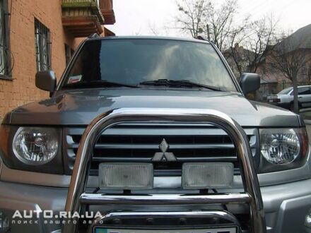 Міцубісі Паджеро Пінін 2005 у Києві на Automoto.ua Сірий Міцубісі Паджеро Пінін, об'ємом двигуна 1.8 л та пробігом 131 тис. км за 9500 $, фото 1 на Automoto.ua