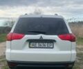 Белый Мицубиси Паджеро Спорт, объемом двигателя 2.5 л и пробегом 300 тыс. км за 11573 $, фото 7 на Automoto.ua