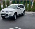 Білий Міцубісі Паджеро Спорт, об'ємом двигуна 2.48 л та пробігом 200 тис. км за 11500 $, фото 1 на Automoto.ua