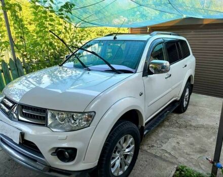 Белый Мицубиси Паджеро Спорт, объемом двигателя 2.5 л и пробегом 151 тыс. км за 16500 $, фото 1 на Automoto.ua