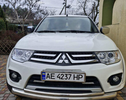 Белый Мицубиси Паджеро Спорт, объемом двигателя 2.5 л и пробегом 59 тыс. км за 22500 $, фото 2 на Automoto.ua