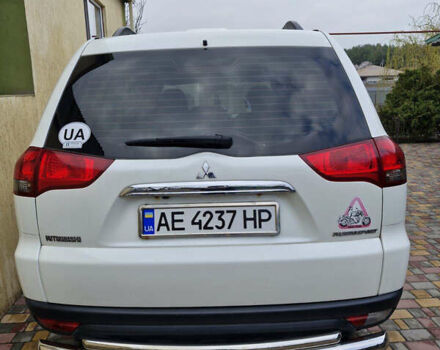 Белый Мицубиси Паджеро Спорт, объемом двигателя 2.5 л и пробегом 59 тыс. км за 22500 $, фото 1 на Automoto.ua