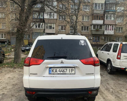 Белый Мицубиси Паджеро Спорт, объемом двигателя 2.48 л и пробегом 256 тыс. км за 12500 $, фото 4 на Automoto.ua