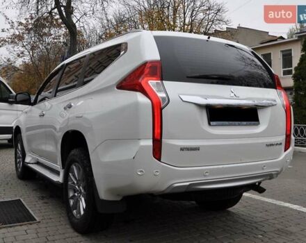 Белый Мицубиси Паджеро Спорт, объемом двигателя 2.44 л и пробегом 38 тыс. км за 26400 $, фото 4 на Automoto.ua