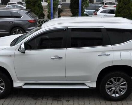 Белый Мицубиси Паджеро Спорт, объемом двигателя 2.44 л и пробегом 38 тыс. км за 26400 $, фото 2 на Automoto.ua