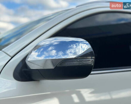 Білий Міцубісі Паджеро Спорт, об'ємом двигуна 2.44 л та пробігом 176 тис. км за 19900 $, фото 41 на Automoto.ua