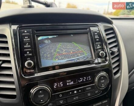 Білий Міцубісі Паджеро Спорт, об'ємом двигуна 2.44 л та пробігом 72 тис. км за 23900 $, фото 36 на Automoto.ua