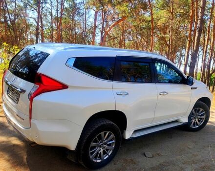 Белый Мицубиси Паджеро Спорт, объемом двигателя 2.4 л и пробегом 72 тыс. км за 24000 $, фото 4 на Automoto.ua