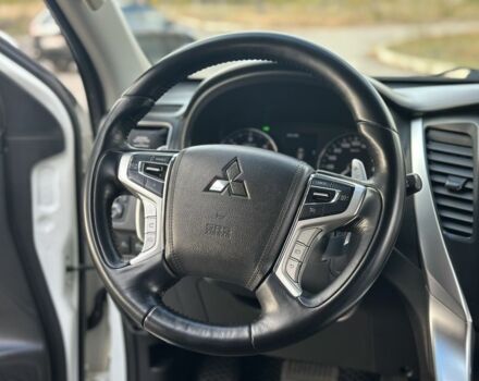 Мицубиси Паджеро Спорт 2017 в Днепре (Днепропетровске) на Automoto.ua Белый Мицубиси Паджеро Спорт, объемом двигателя 2.4 л и пробегом 177 тыс. км за 19900 $, фото 13 на Automoto.ua
