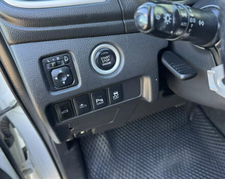 Белый Мицубиси Паджеро Спорт, объемом двигателя 2.44 л и пробегом 191 тыс. км за 28500 $, фото 5 на Automoto.ua