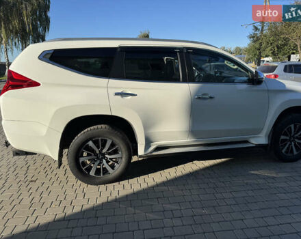 Белый Мицубиси Паджеро Спорт, объемом двигателя 2.44 л и пробегом 191 тыс. км за 28500 $, фото 10 на Automoto.ua
