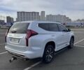 Белый Мицубиси Паджеро Спорт, объемом двигателя 2.44 л и пробегом 21 тыс. км за 32000 $, фото 1 на Automoto.ua