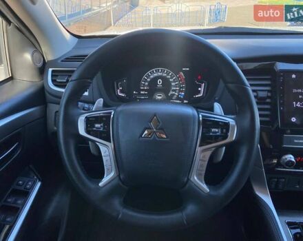 Білий Міцубісі Паджеро Спорт, об'ємом двигуна 2.44 л та пробігом 7 тис. км за 51900 $, фото 17 на Automoto.ua