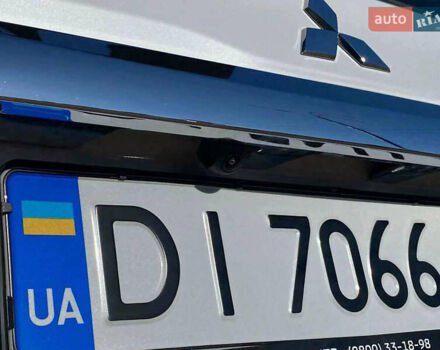 Белый Мицубиси Паджеро Спорт, объемом двигателя 2.5 л и пробегом 7 тыс. км за 49400 $, фото 10 на Automoto.ua