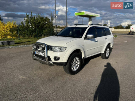 Мицубиси Паджеро Спорт 2012 в Одессе на Automoto.ua Белый Мицубиси Паджеро Спорт, объемом двигателя 2.48 л и пробегом 207 тыс. км за 14000 $, фото 1 на Automoto.ua