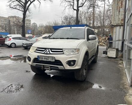 Білий Міцубісі Паджеро Спорт, об'ємом двигуна 2.5 л та пробігом 240 тис. км за 8500 $, фото 1 на Automoto.ua