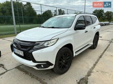 Міцубісі Паджеро Спорт 2017 у Львові на Automoto.ua Білий Міцубісі Паджеро Спорт, об'ємом двигуна 2.44 л та пробігом 197 тис. км за 25000 $, фото 1 на Automoto.ua