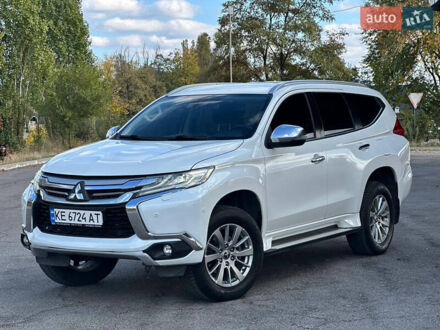 Мицубиси Паджеро Спорт 2017 в Днепре (Днепропетровске) на Automoto.ua Белый Мицубиси Паджеро Спорт, объемом двигателя 2.44 л и пробегом 176 тыс. км за 19900 $, фото 1 на Automoto.ua