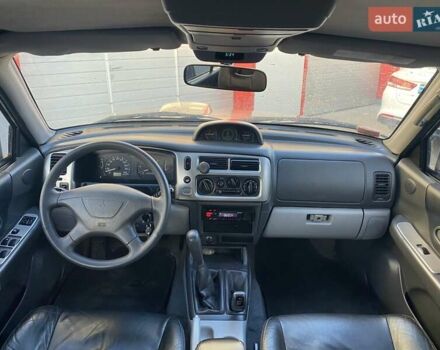 Бежевый Мицубиси Паджеро Спорт, объемом двигателя 2.48 л и пробегом 239 тыс. км за 10500 $, фото 14 на Automoto.ua