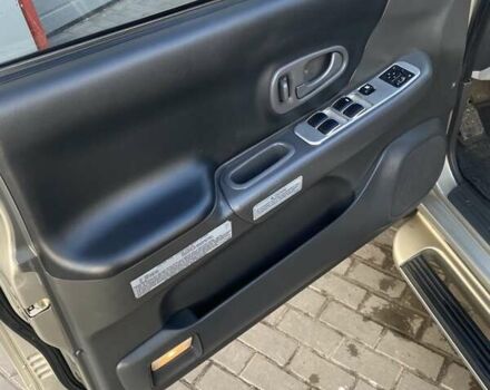 Бежевый Мицубиси Паджеро Спорт, объемом двигателя 2.48 л и пробегом 239 тыс. км за 10500 $, фото 5 на Automoto.ua