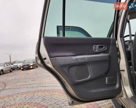 Бежевий Міцубісі Паджеро Спорт, об'ємом двигуна 2.5 л та пробігом 143 тис. км за 10800 $, фото 15 на Automoto.ua