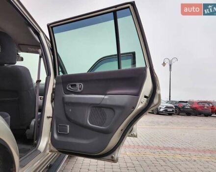 Бежевий Міцубісі Паджеро Спорт, об'ємом двигуна 2.5 л та пробігом 143 тис. км за 10800 $, фото 19 на Automoto.ua