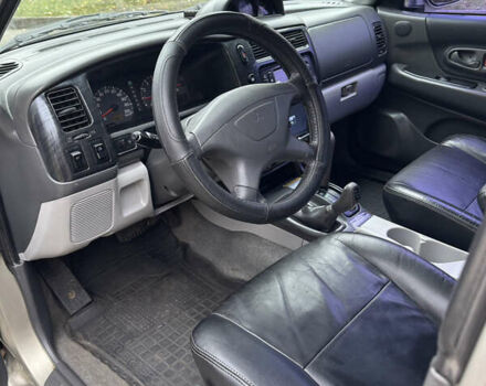 Бежевый Мицубиси Паджеро Спорт, объемом двигателя 3 л и пробегом 220 тыс. км за 8800 $, фото 10 на Automoto.ua