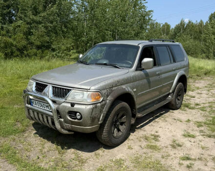Бежевий Міцубісі Паджеро Спорт, об'ємом двигуна 2.97 л та пробігом 288 тис. км за 7999 $, фото 1 на Automoto.ua