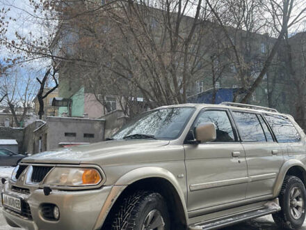 Міцубісі Паджеро Спорт 2007 у Києві на Automoto.ua Бежевий Міцубісі Паджеро Спорт, об'ємом двигуна 3 л та пробігом 195 тис. км за 10800 $, фото 1 на Automoto.ua