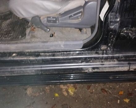 Чорний Міцубісі Паджеро Спорт, об'ємом двигуна 3 л та пробігом 300 тис. км за 3000 $, фото 7 на Automoto.ua