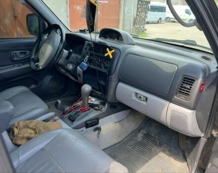 Черный Мицубиси Паджеро Спорт, объемом двигателя 3 л и пробегом 400 тыс. км за 6500 $, фото 15 на Automoto.ua