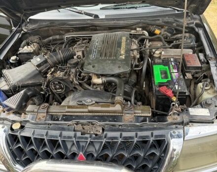 Мицубиси Паджеро Спорт 2001 в Чугуеве на Automoto.ua Черный Мицубиси Паджеро Спорт, объемом двигателя 3 л и пробегом 216 тыс. км за 7000 $, фото 5 на Automoto.ua