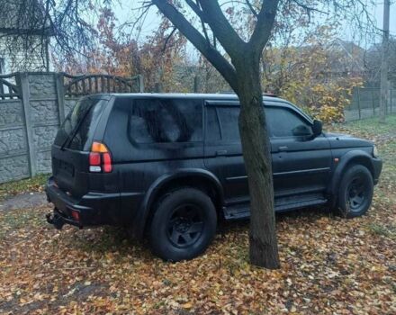 Чорний Міцубісі Паджеро Спорт, об'ємом двигуна 0 л та пробігом 400 тис. км за 4057 $, фото 5 на Automoto.ua