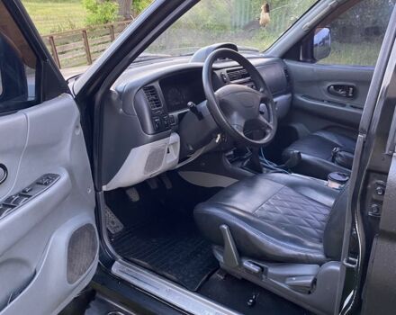 Черный Мицубиси Паджеро Спорт, объемом двигателя 3 л и пробегом 350 тыс. км за 6150 $, фото 6 на Automoto.ua