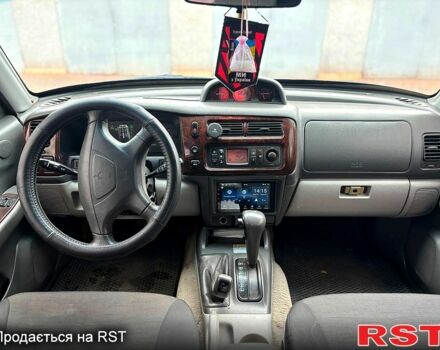 Чорний Міцубісі Паджеро Спорт, об'ємом двигуна 3 л та пробігом 270 тис. км за 6200 $, фото 6 на Automoto.ua