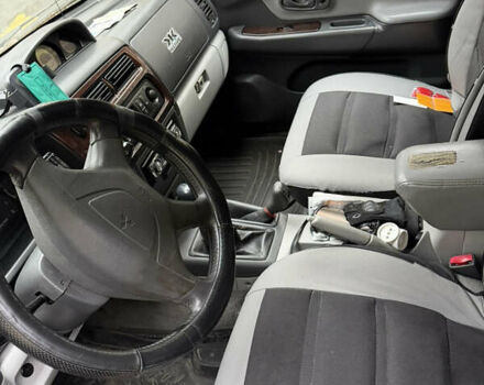 Черный Мицубиси Паджеро Спорт, объемом двигателя 2.97 л и пробегом 290 тыс. км за 7200 $, фото 3 на Automoto.ua