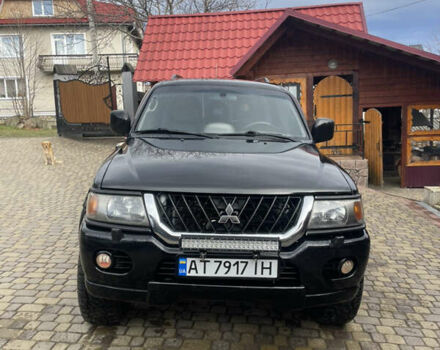 Черный Мицубиси Паджеро Спорт, объемом двигателя 3 л и пробегом 305 тыс. км за 7200 $, фото 1 на Automoto.ua