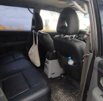 Черный Мицубиси Паджеро Спорт, объемом двигателя 3 л и пробегом 370 тыс. км за 10500 $, фото 1 на Automoto.ua