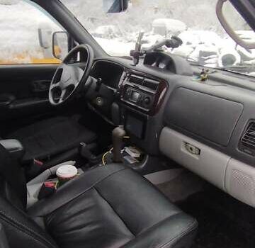 Черный Мицубиси Паджеро Спорт, объемом двигателя 3 л и пробегом 370 тыс. км за 10500 $, фото 2 на Automoto.ua